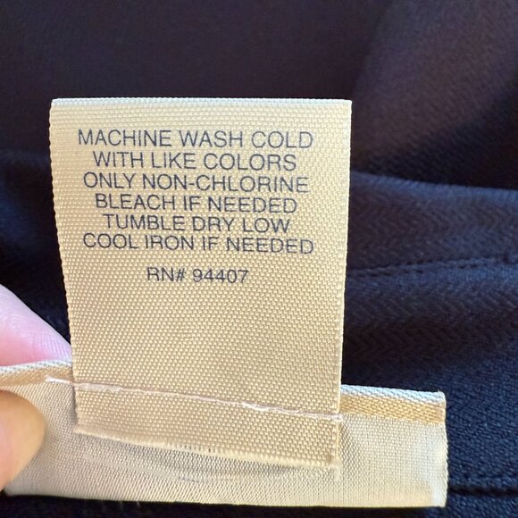 TravelSmith black collared long sleeve button down top jacket women's small - Picture 7 of 7